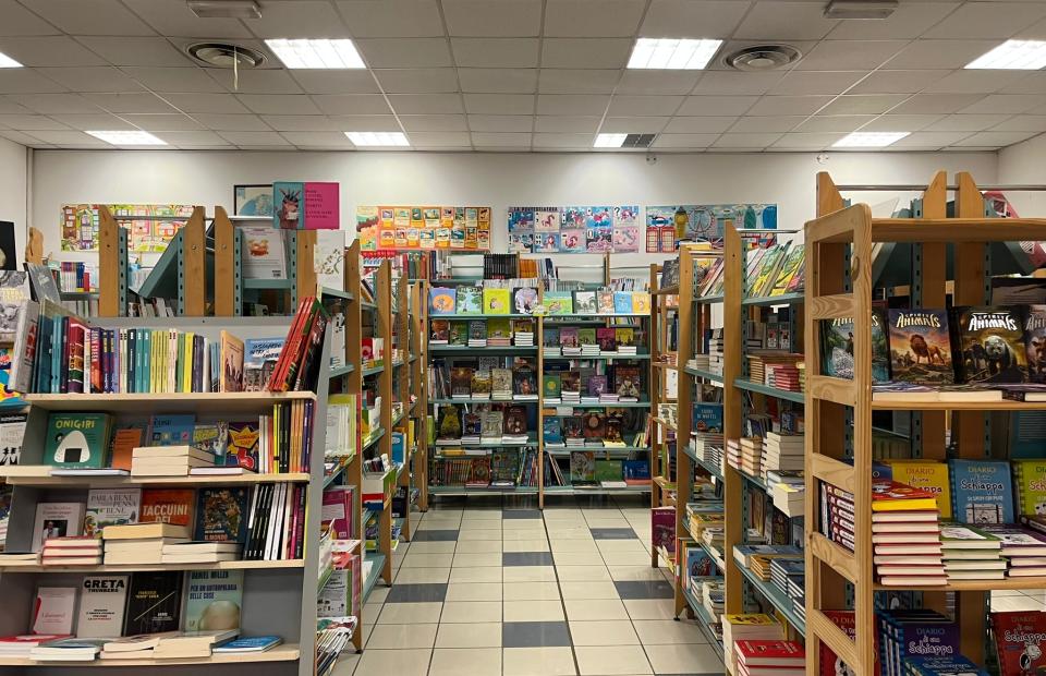 📚 Libri per bambine, bambini, ragazze e ragazzi... e anche adulti! 🪅 Eventi per bambine, bambini, genitori e insegnanti 📍Brescia